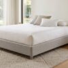 Letto Sommier Boxspring by Manifattura Falomo ambientata grigio